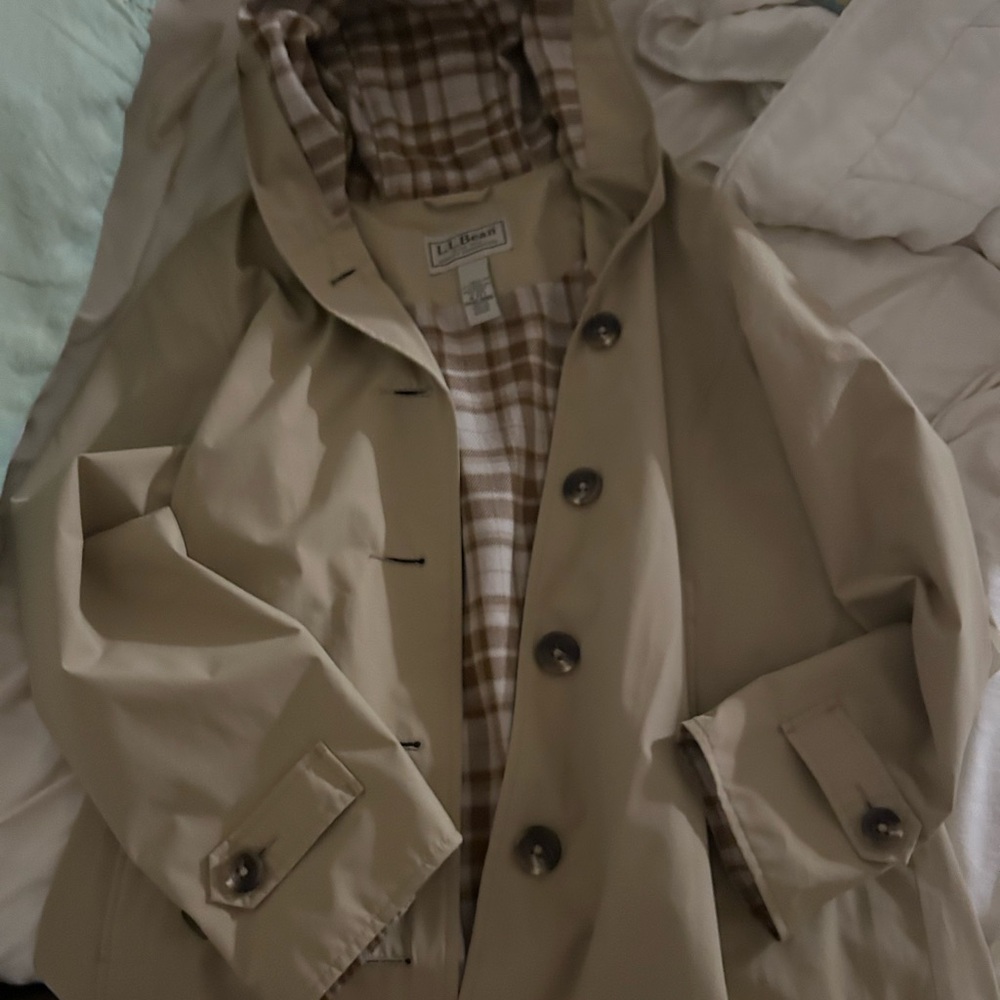 L.L. Bean Women’s Classic Tan Trench Coat